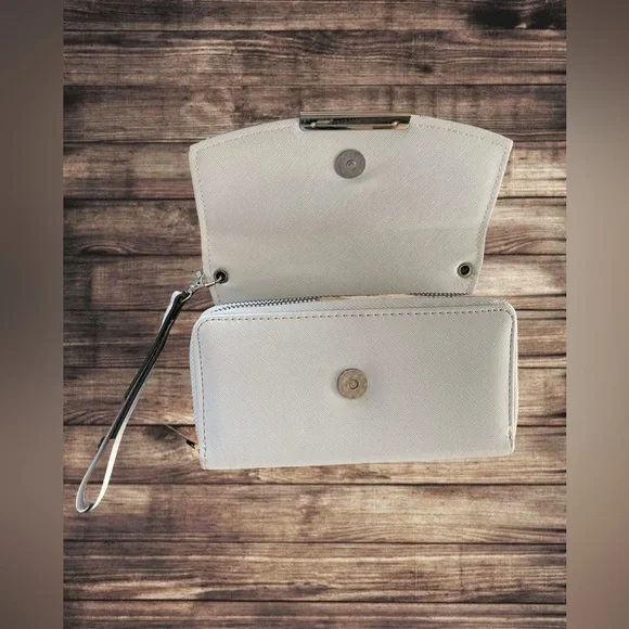 Grey Wallet - Picture 2 of 3